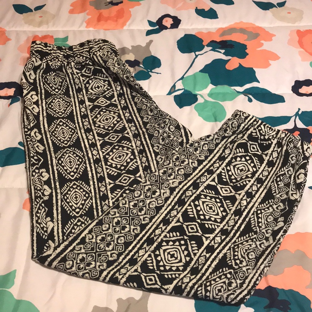 NWT tribal print trousers by Forever 21